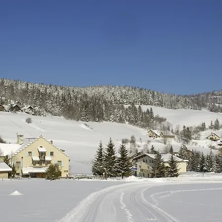 Du Golf Hotel 4*
